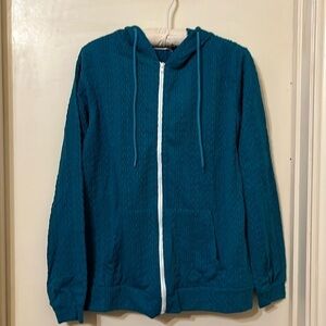 New hooded zip up textured jacket size small lightweight
